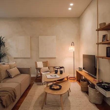 Apartman Aurunca - 3 Bedrooms In Avenidas Novas Lisboa