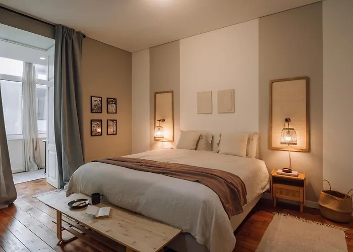 Appartement Aurunca - 3 Bedrooms In Avenidas Novas